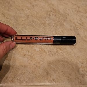 Illuminati Liquid Lipstick in Reveal